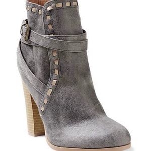 Beautiful versatile ankle height booties with a stitched detail